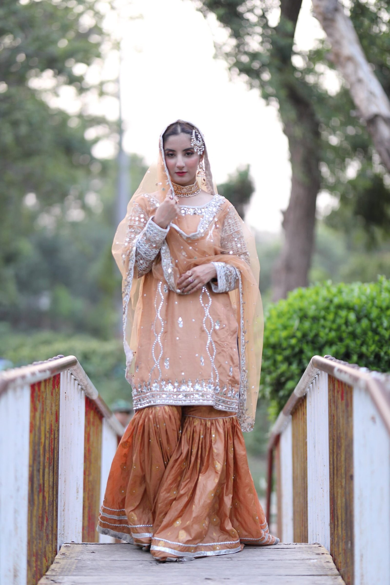 Aina-e-Noor