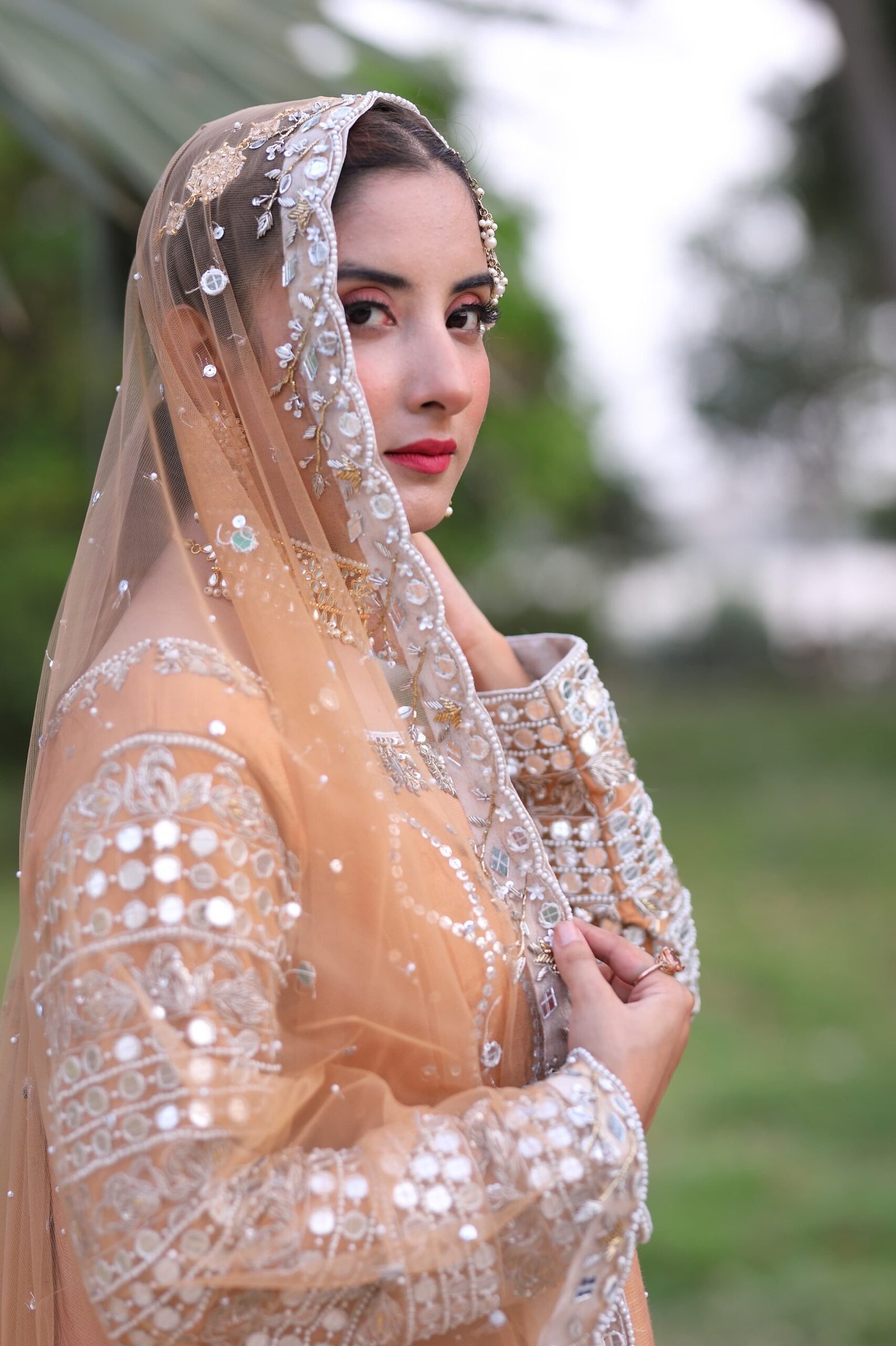 Aina-e-Noor