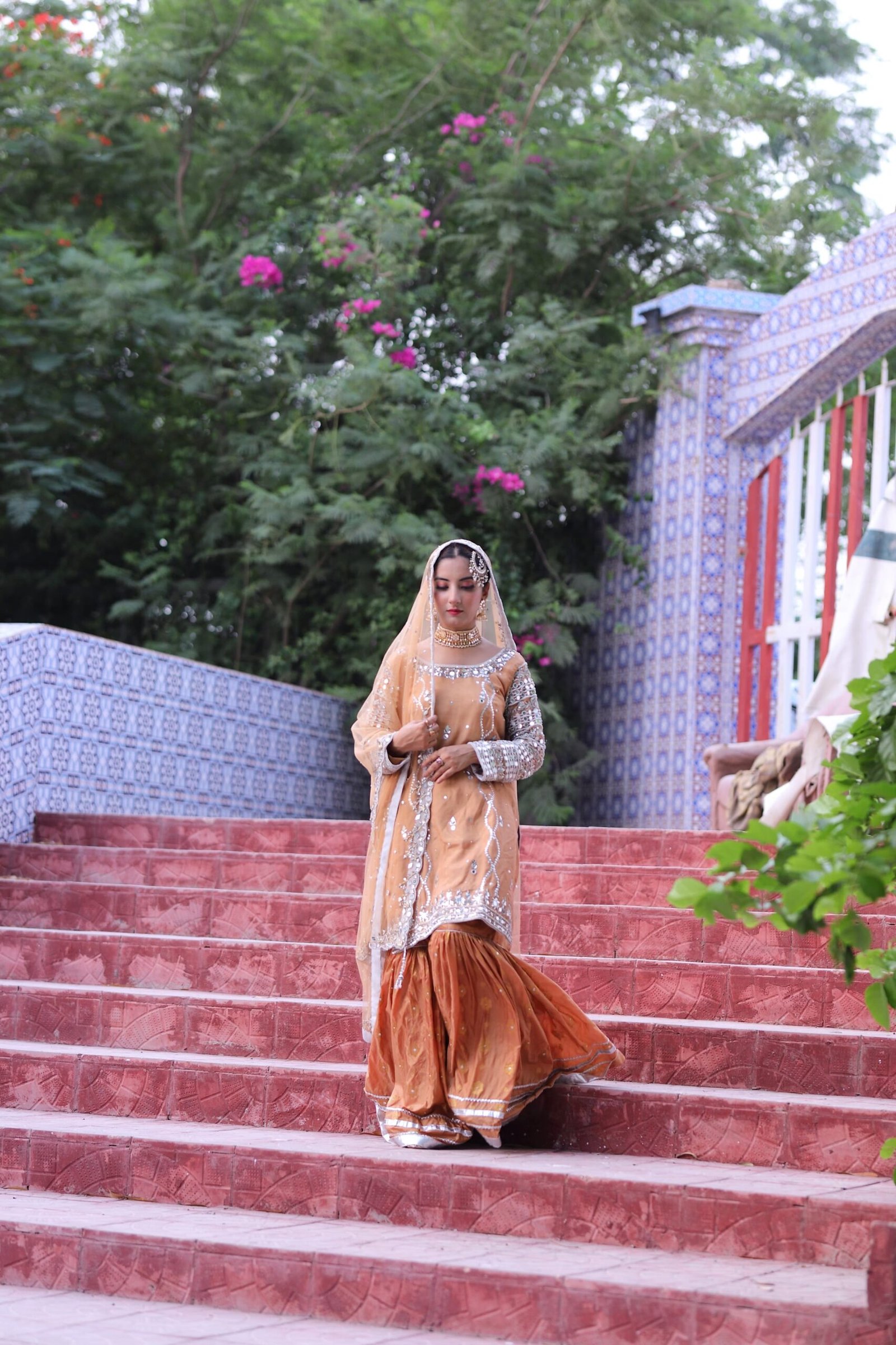 Aina-e-Noor