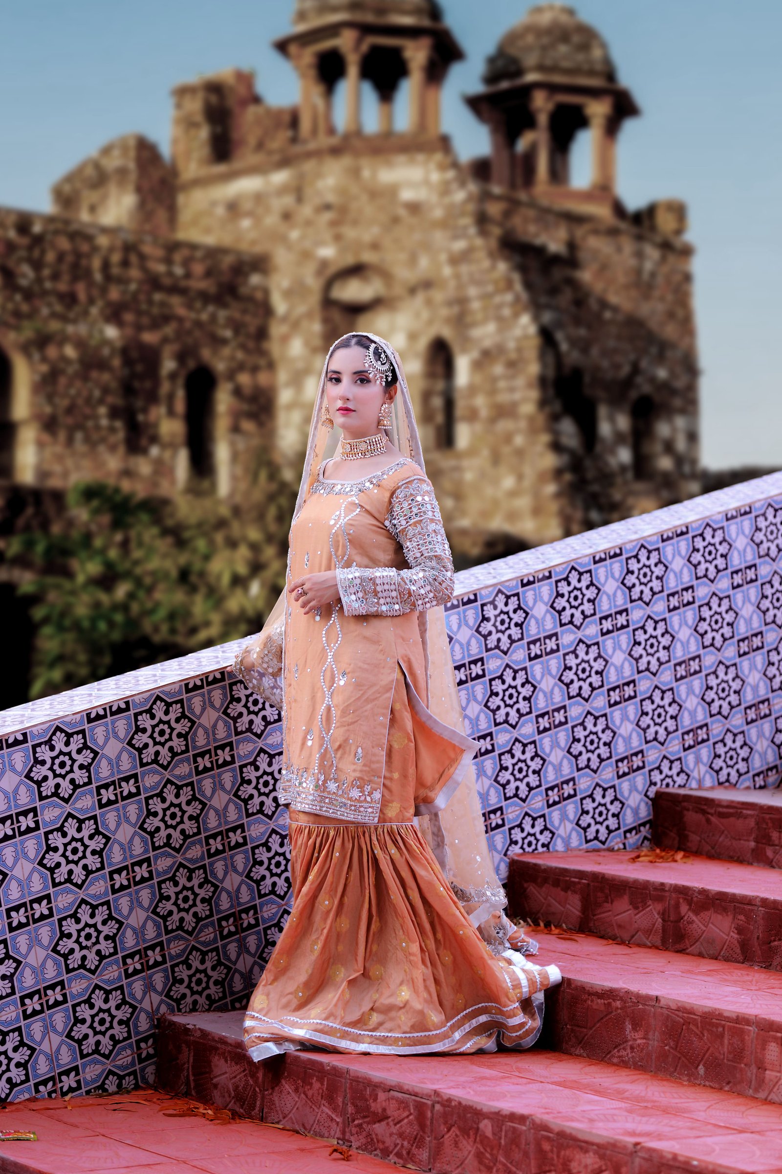 Aina-e-Noor