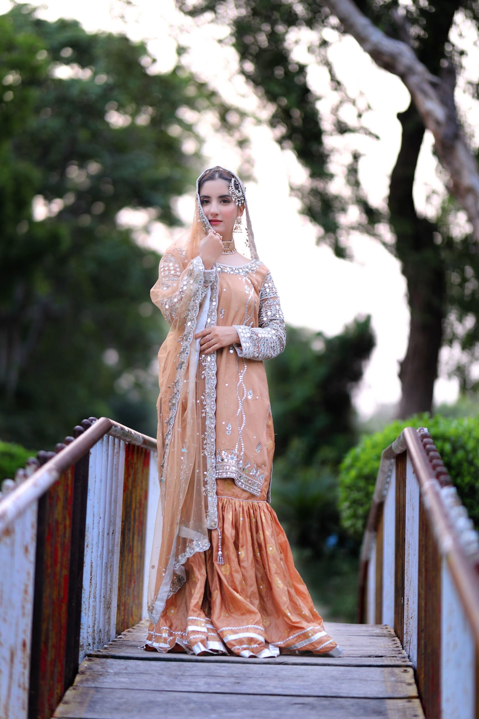 Aina-e-Noor
