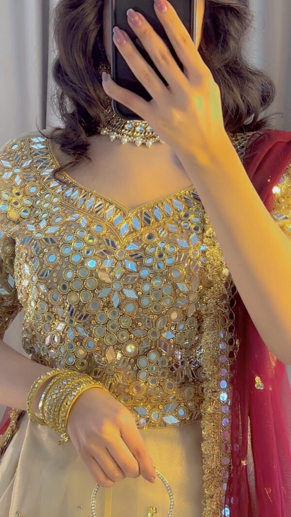 Shesh Noor